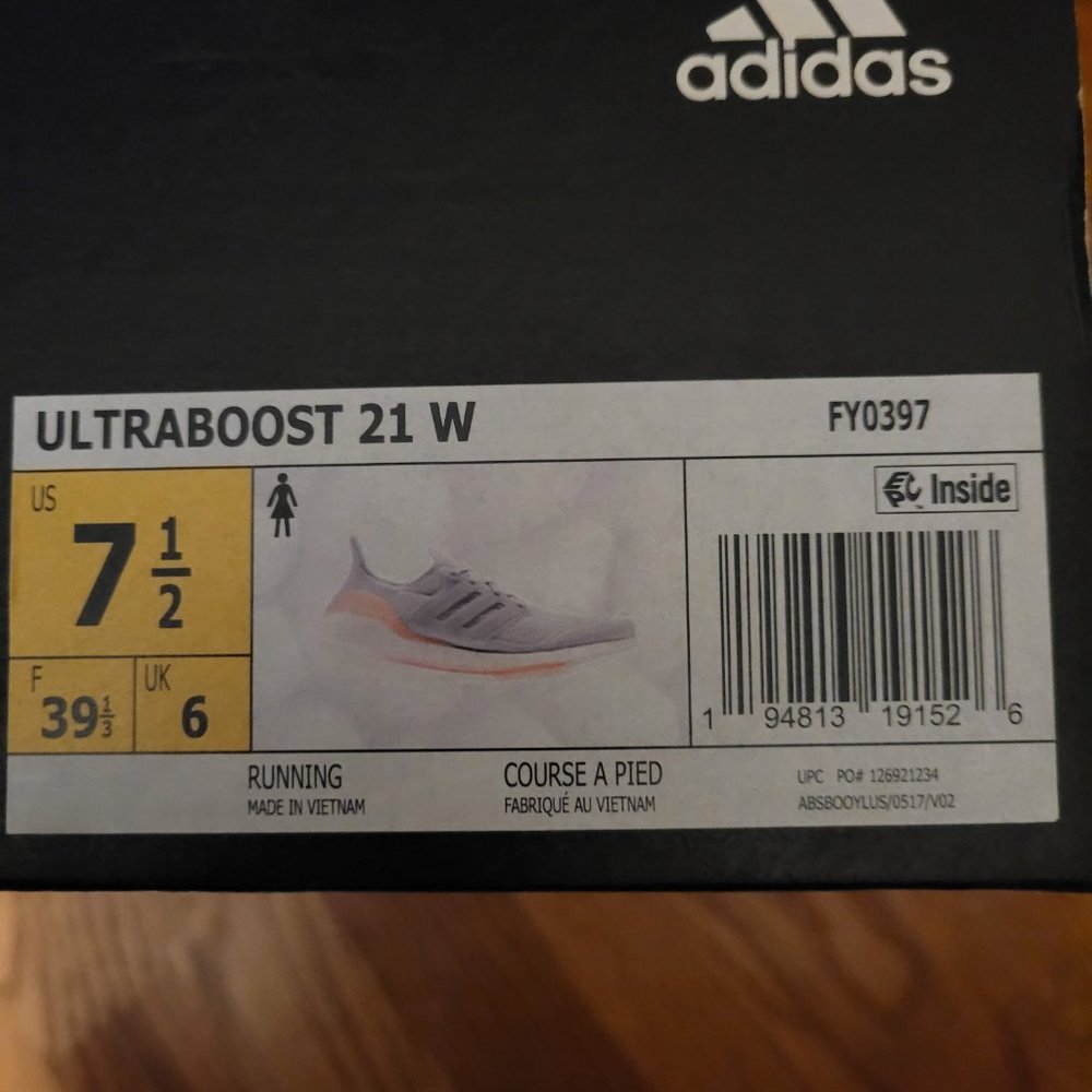 Adidas Ultraboost 21 - Picture 4 of 4